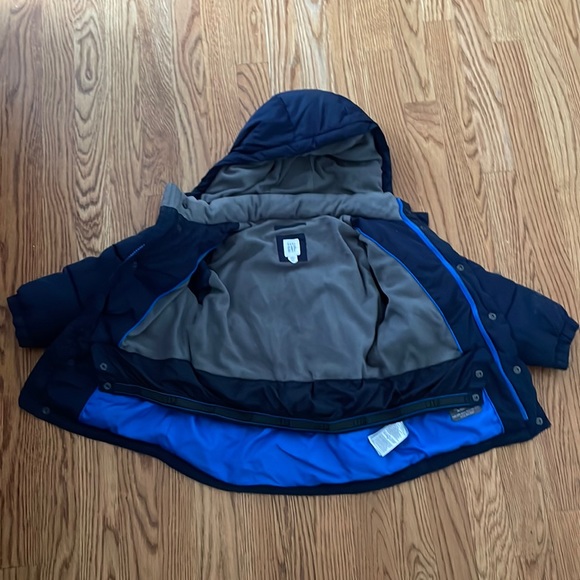 Gap Primaloft super warm down alternative puffer coat - Picture 3 of 7